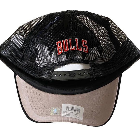 NBA Chicago Bulls Trucker Cap - Picture 2 of 5